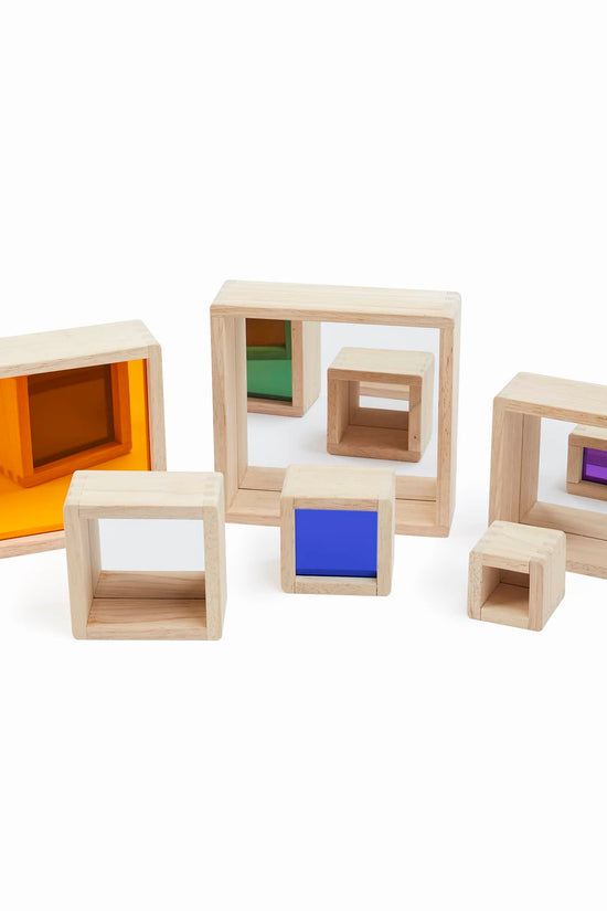 Nesting Pyramid Mirror Set