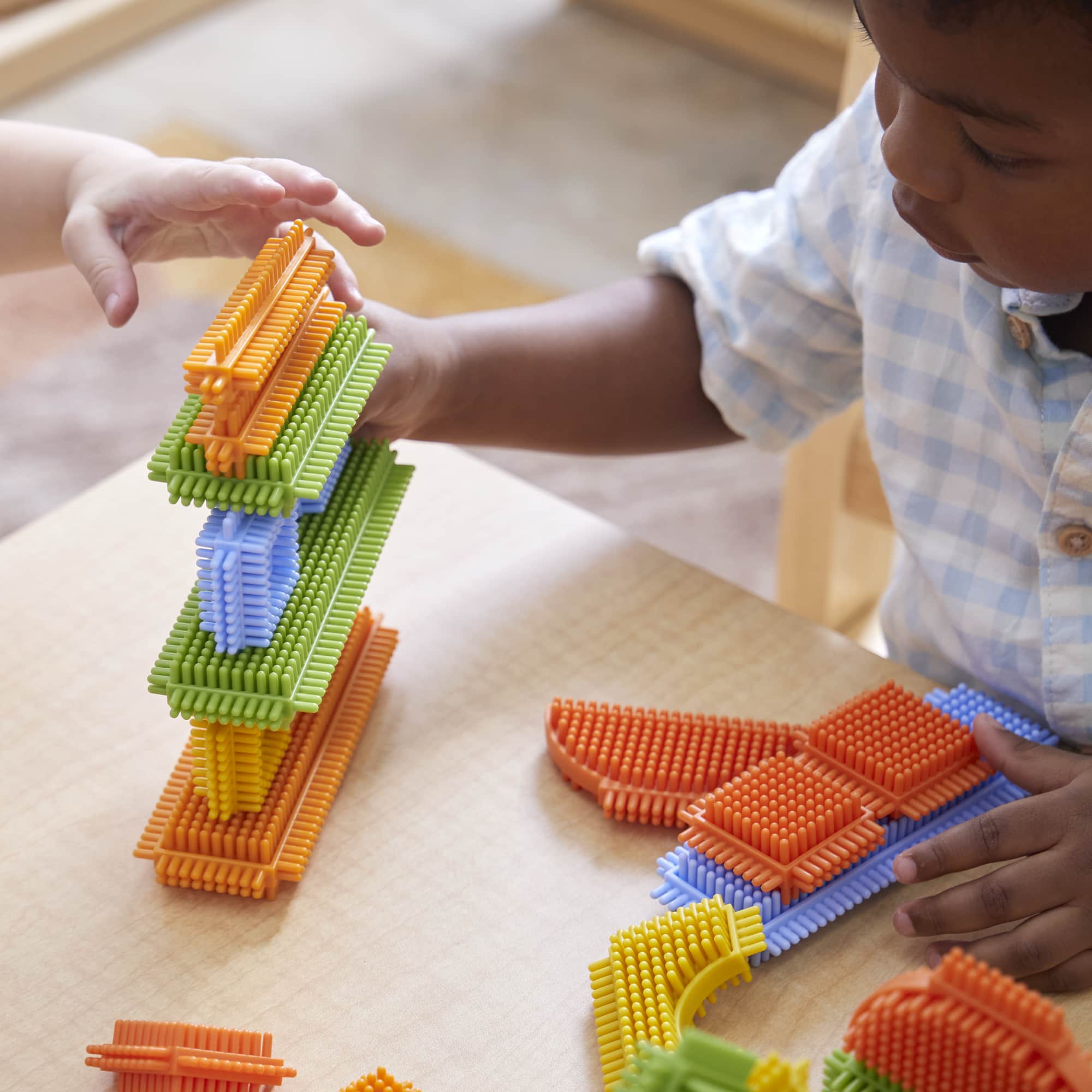 Snap and Stack Thistle Blocks Set - 220 pieces