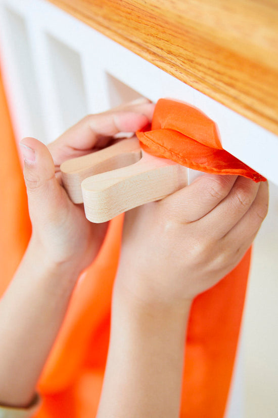 Sarah's Silks Fort Kit