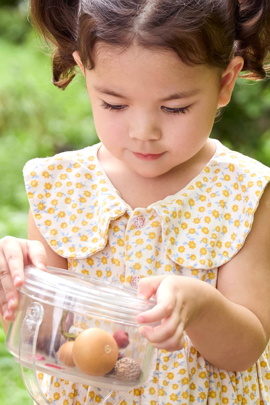 Carry and Discover Magnification Containers - Set of 2