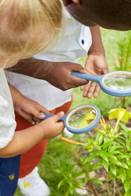 All-Weather Magnifying Glass - Set of 4