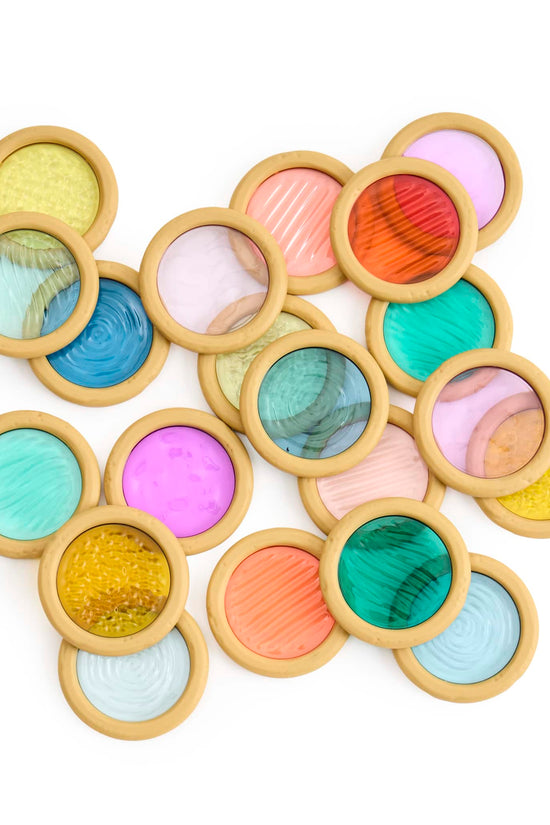 Light and Color Textured Discs