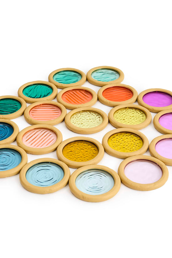 Light and Color Textured Discs
