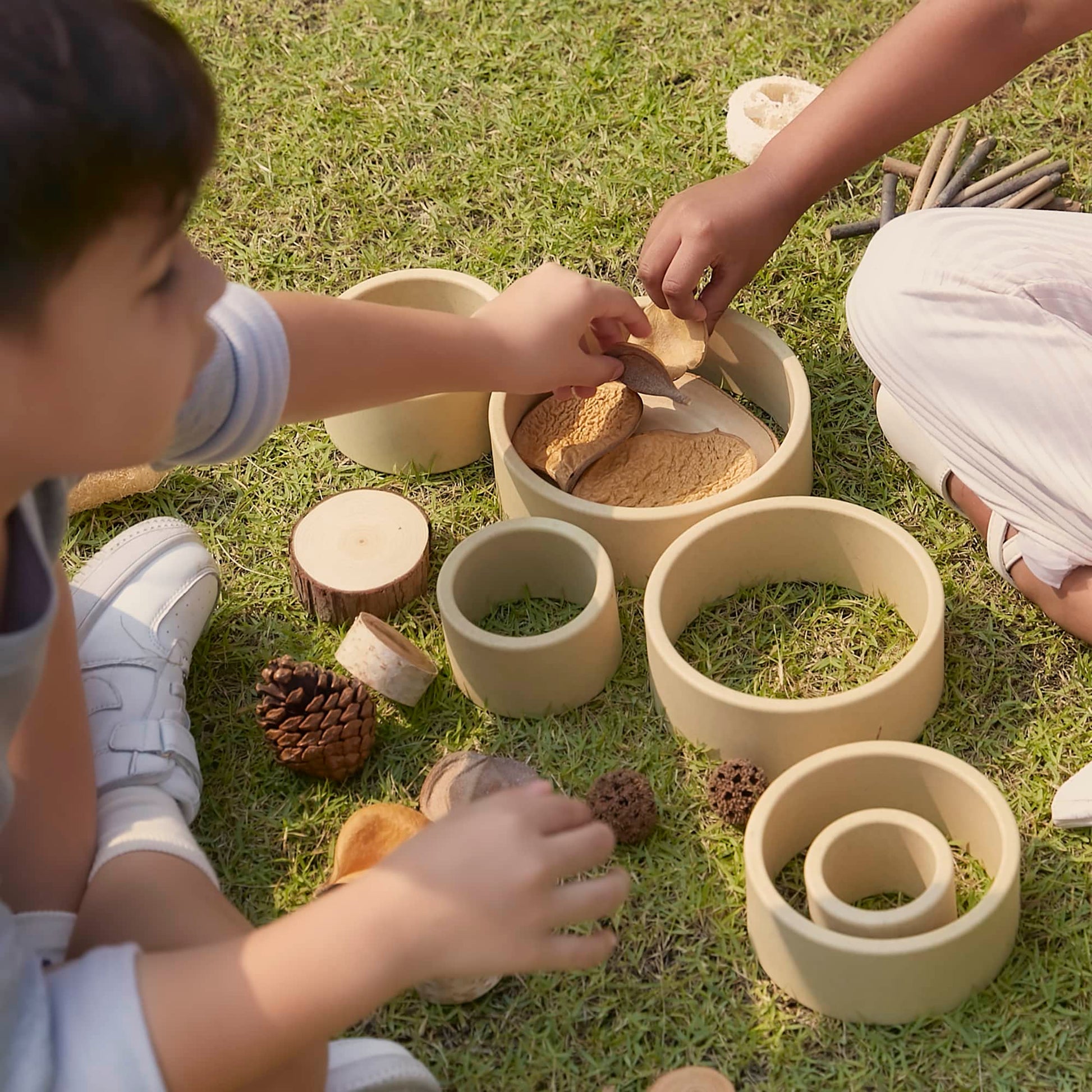 Discovery Circles